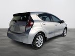 Toyota Prius c 2017 - Thumbnail 9