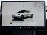 Tesla Model 3 2022 - Thumbnail 3