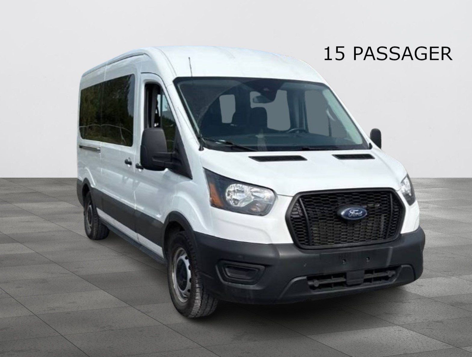 Ford Transit Passenger Wagon 2021 - Thumbnail 1