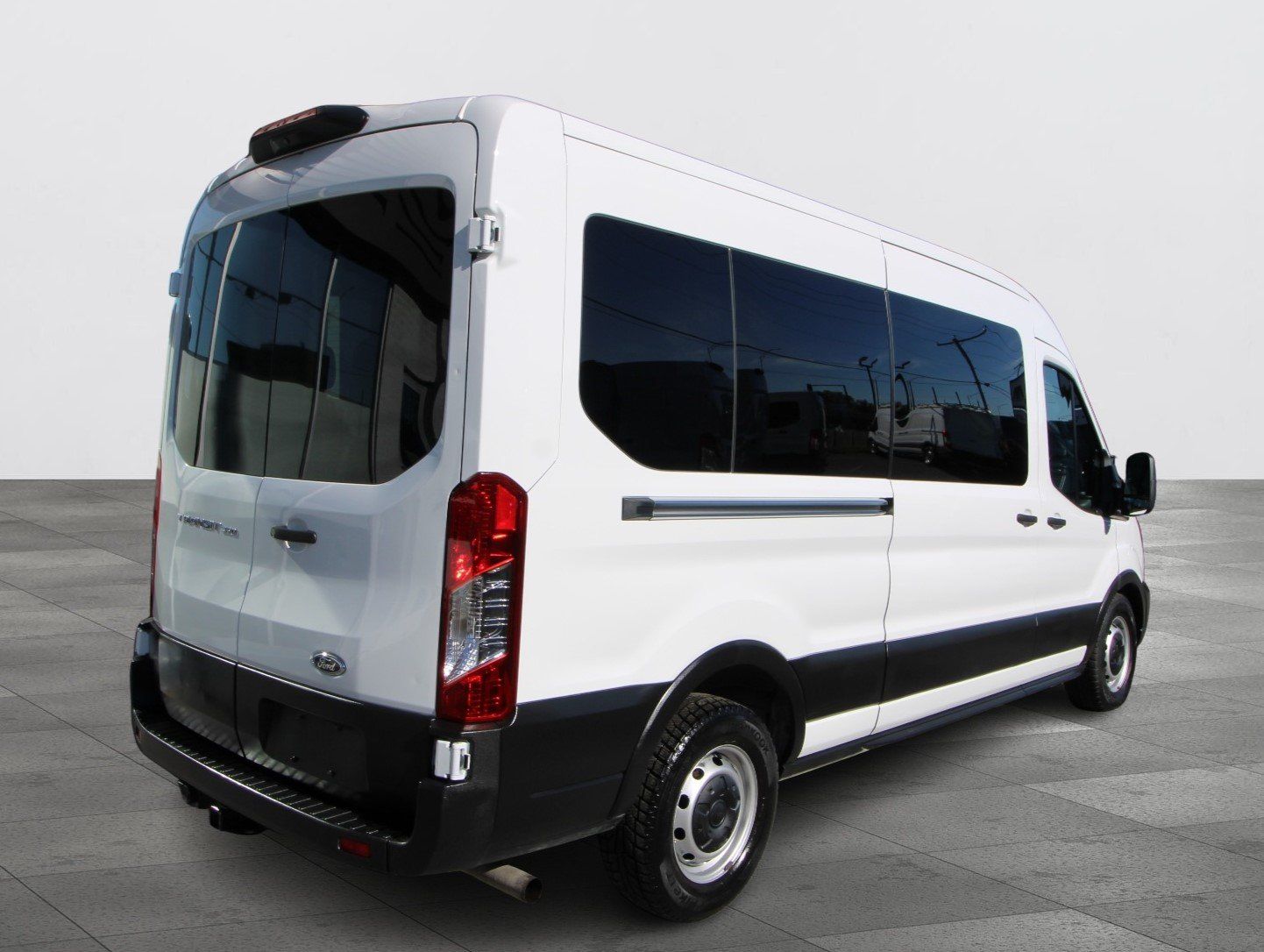 Ford Transit Passenger Wagon 2021 - Thumbnail 9