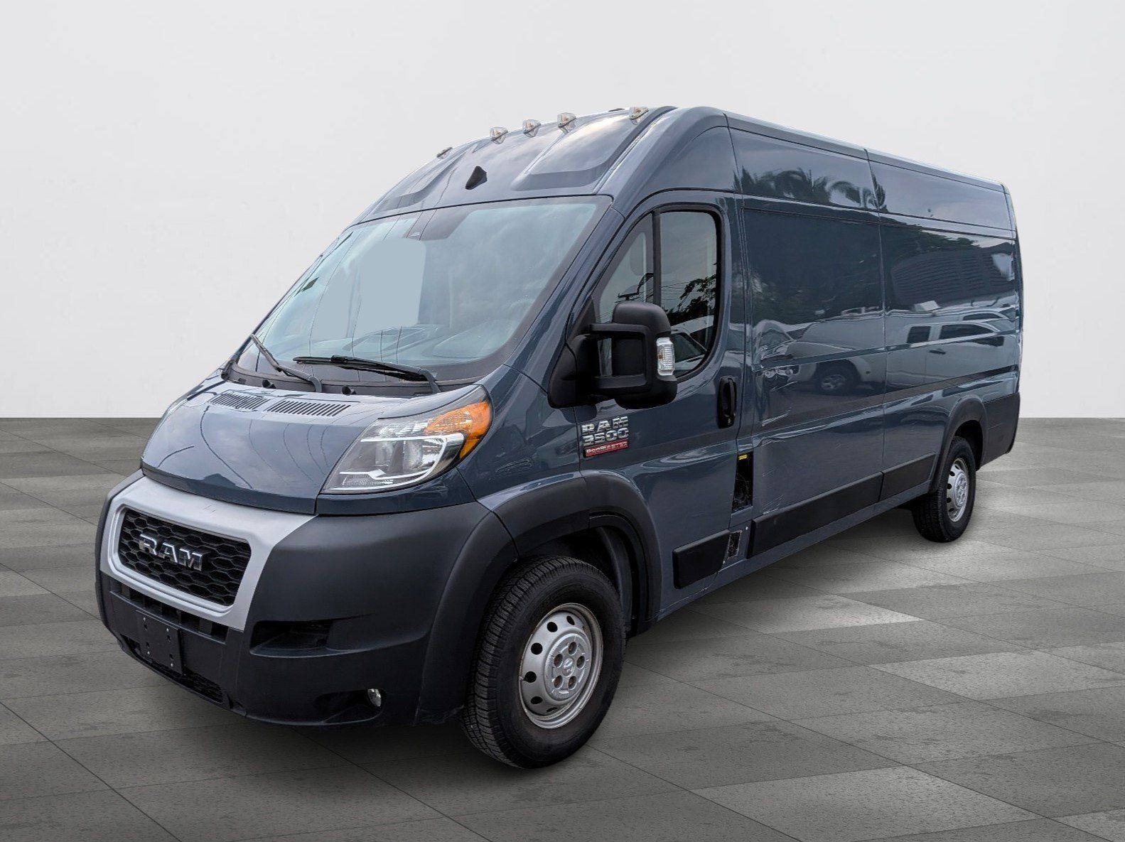 Ram ProMaster 3500 2022 - Thumbnail 3