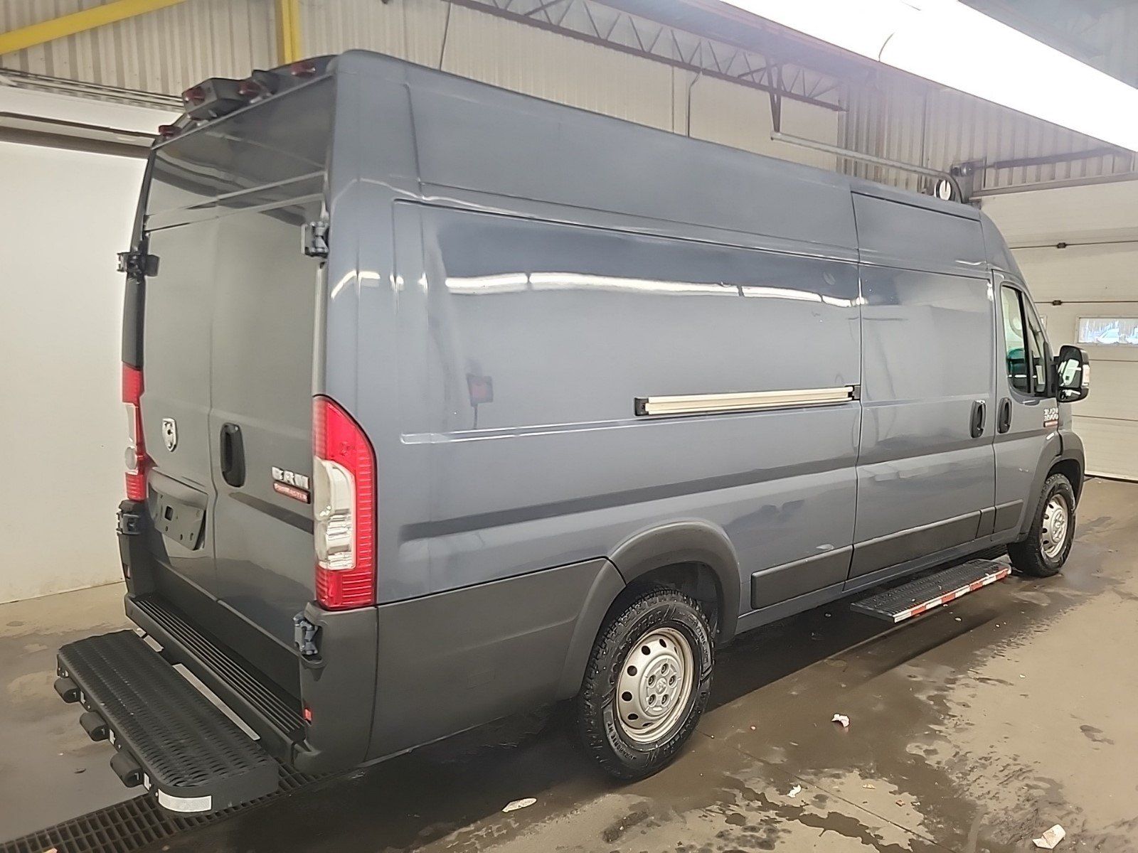 RAM ProMaster 3500 2021 - Thumbnail 4