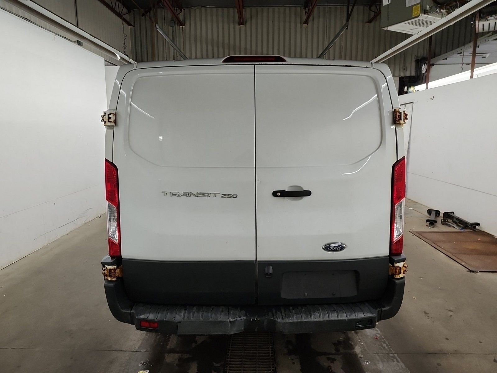 Ford Transit Van 2018 - Thumbnail 11