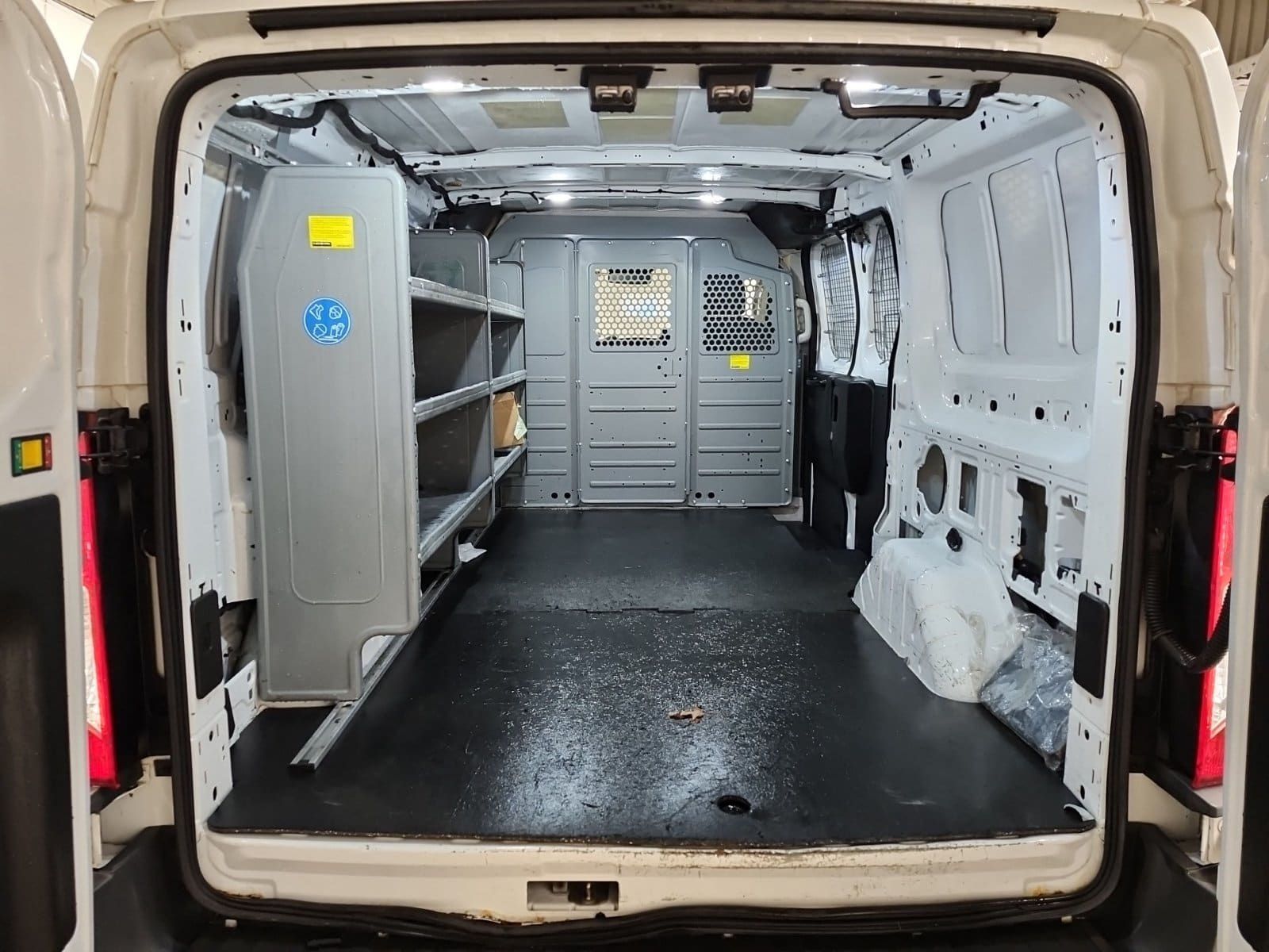 Ford Transit Van 2018 - Thumbnail 6