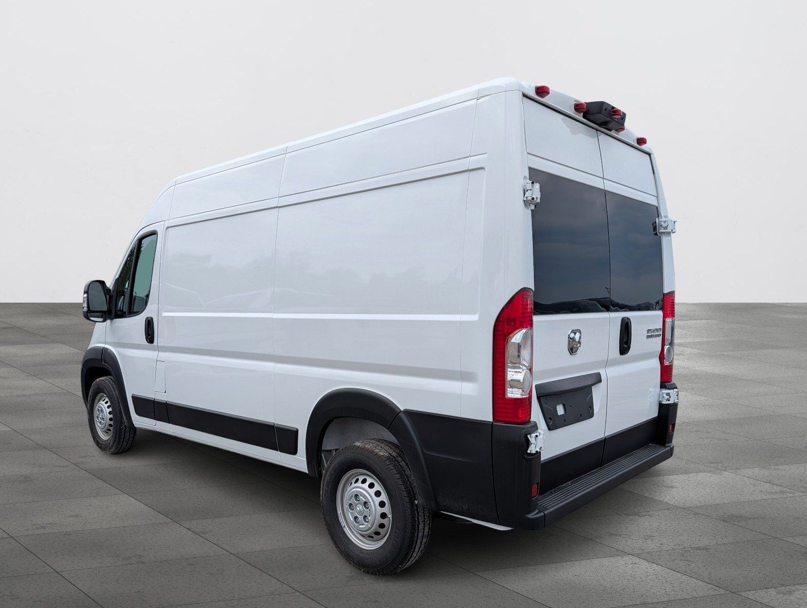 Ram ProMaster 1500 2025 - Thumbnail 11