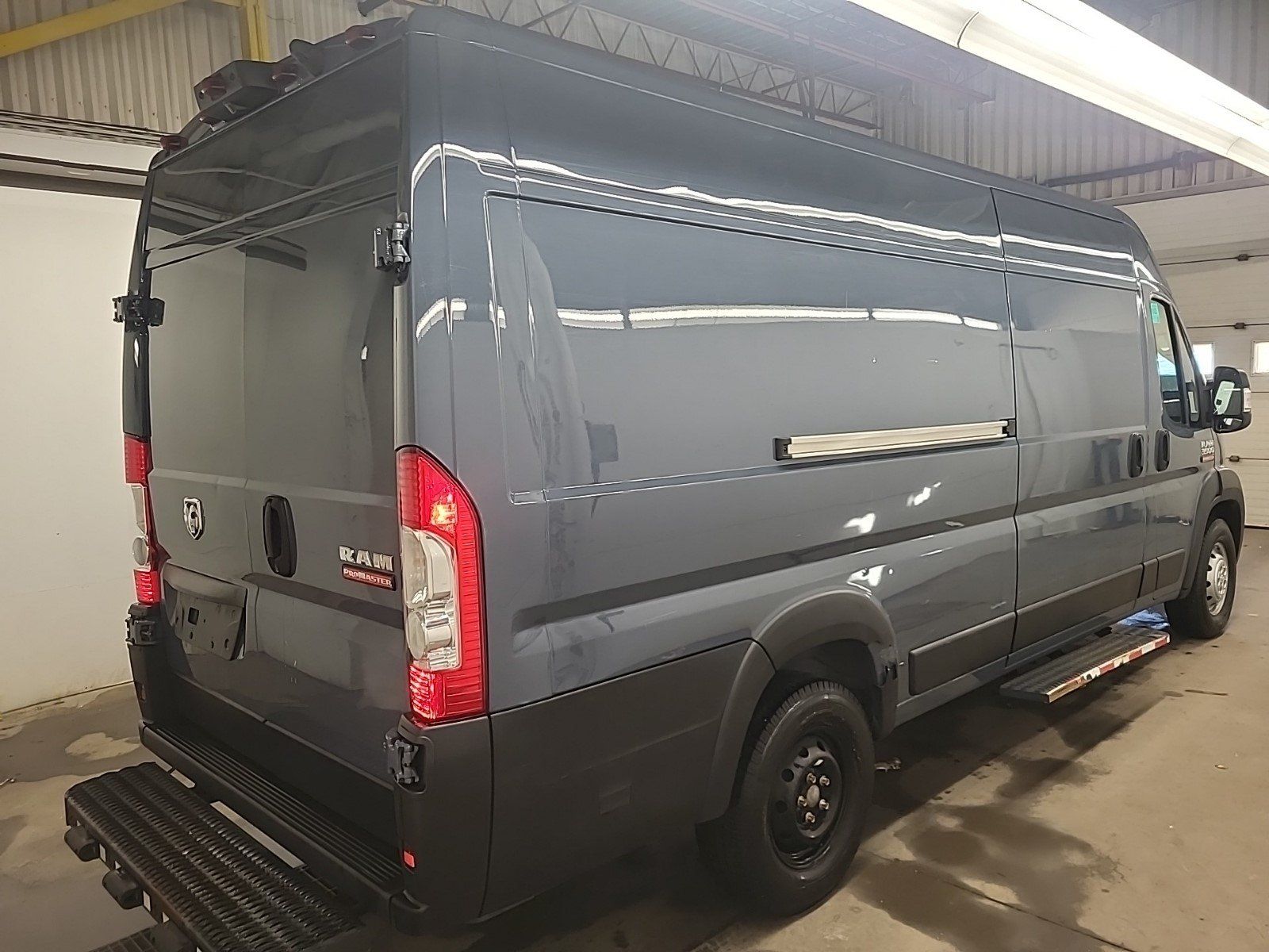 Ram ProMaster 3500 2022 - Thumbnail 5