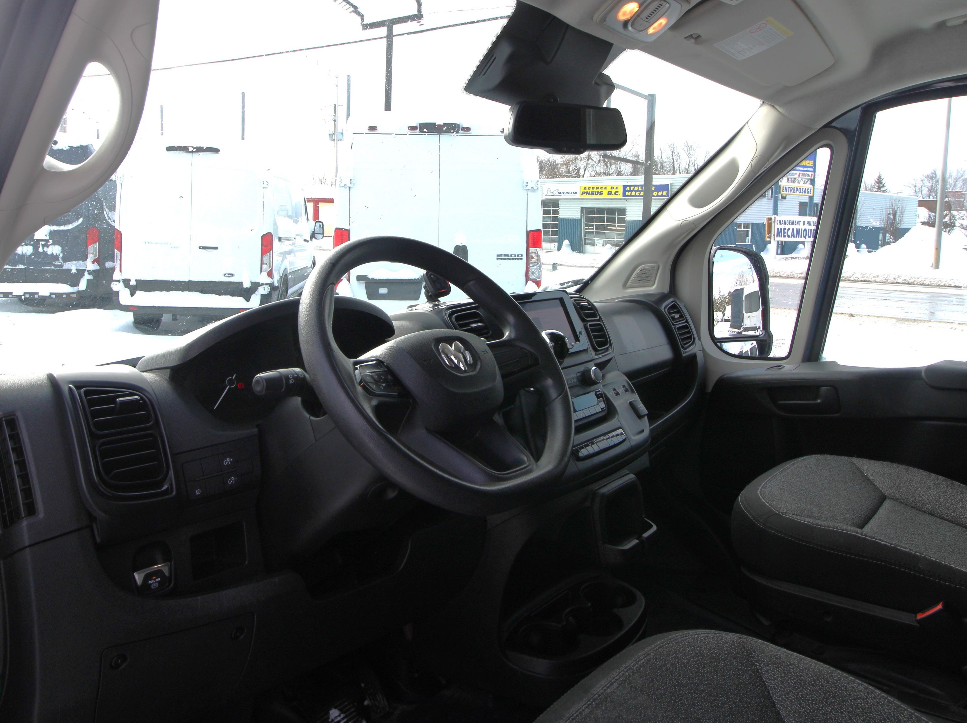 RAM ProMaster 3500 2022 - Thumbnail 4
