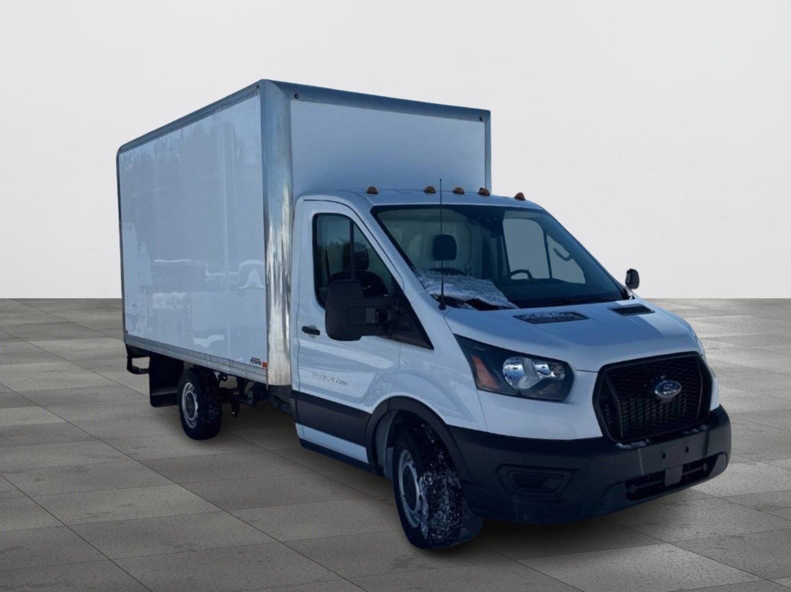 Ford Transit Cutaway 2021 - Thumbnail 3