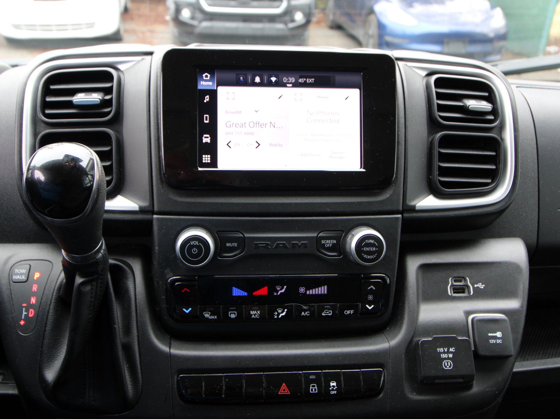 RAM ProMaster 2500 2023 - Thumbnail 5