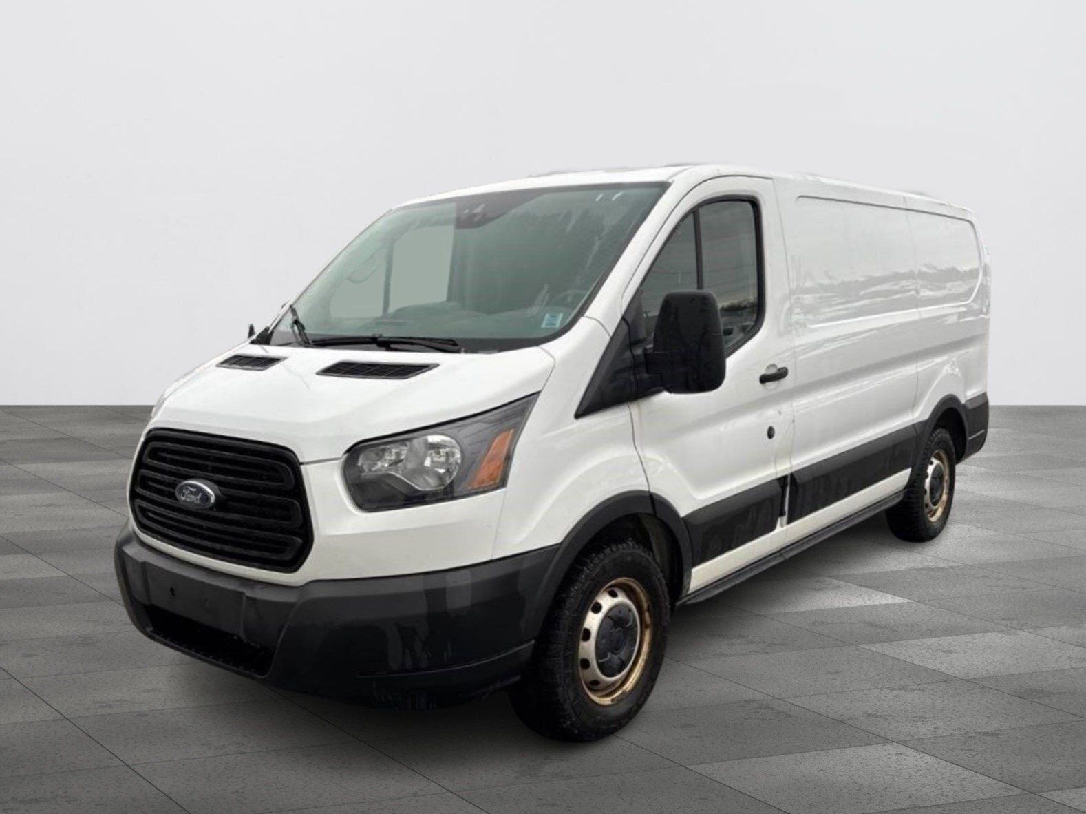 Ford Transit-150 2019 - Thumbnail 1