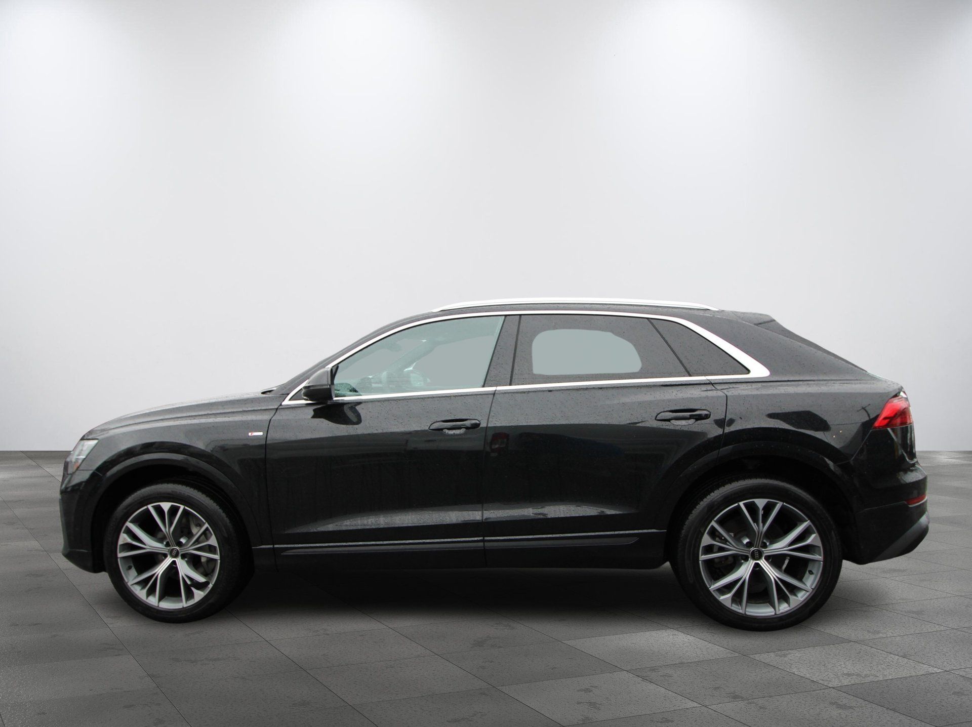 Audi Q8 2025 - Thumbnail 10
