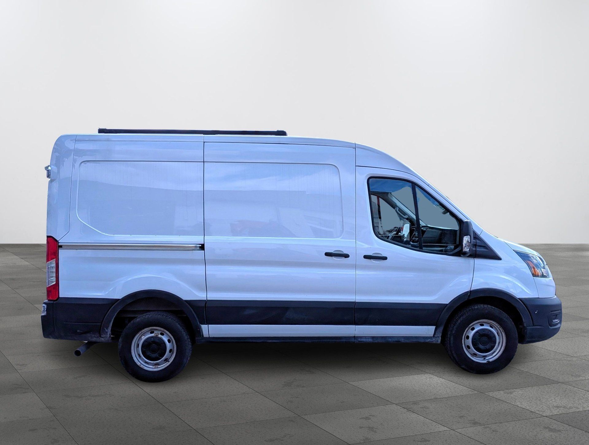 Ford Transit-250 Cargo 2020 - Thumbnail 7