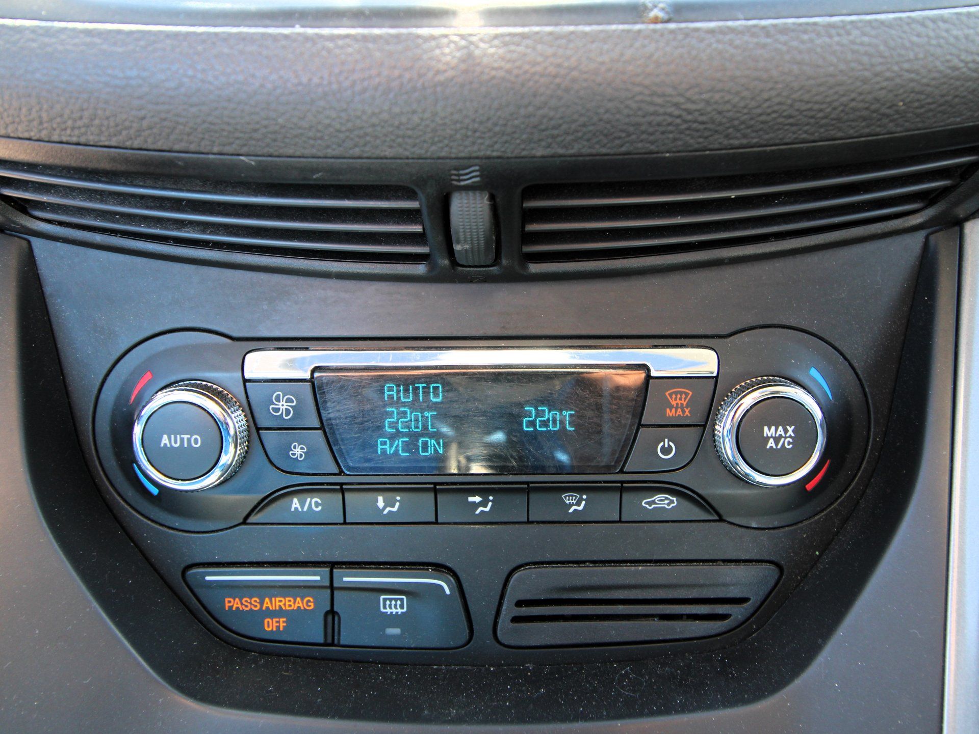 Ford Escape 2015 - Thumbnail 13