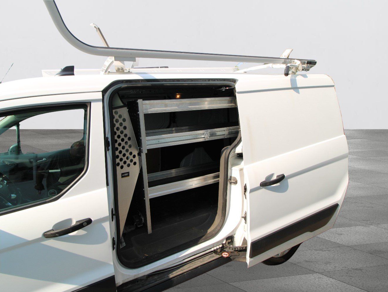 Ford Transit Connect Van 2019 - Thumbnail 2
