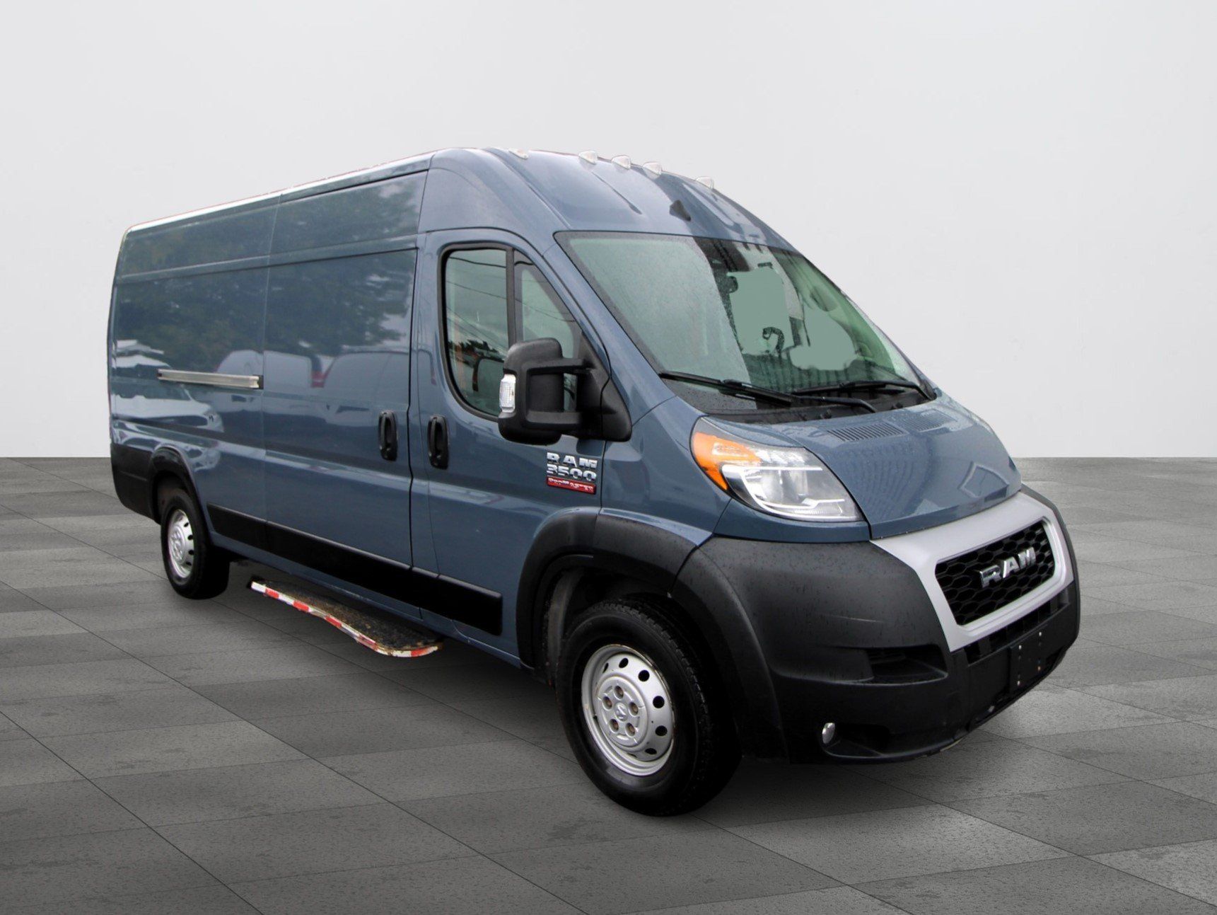 RAM ProMaster Cargo Van 2022 - Thumbnail 1