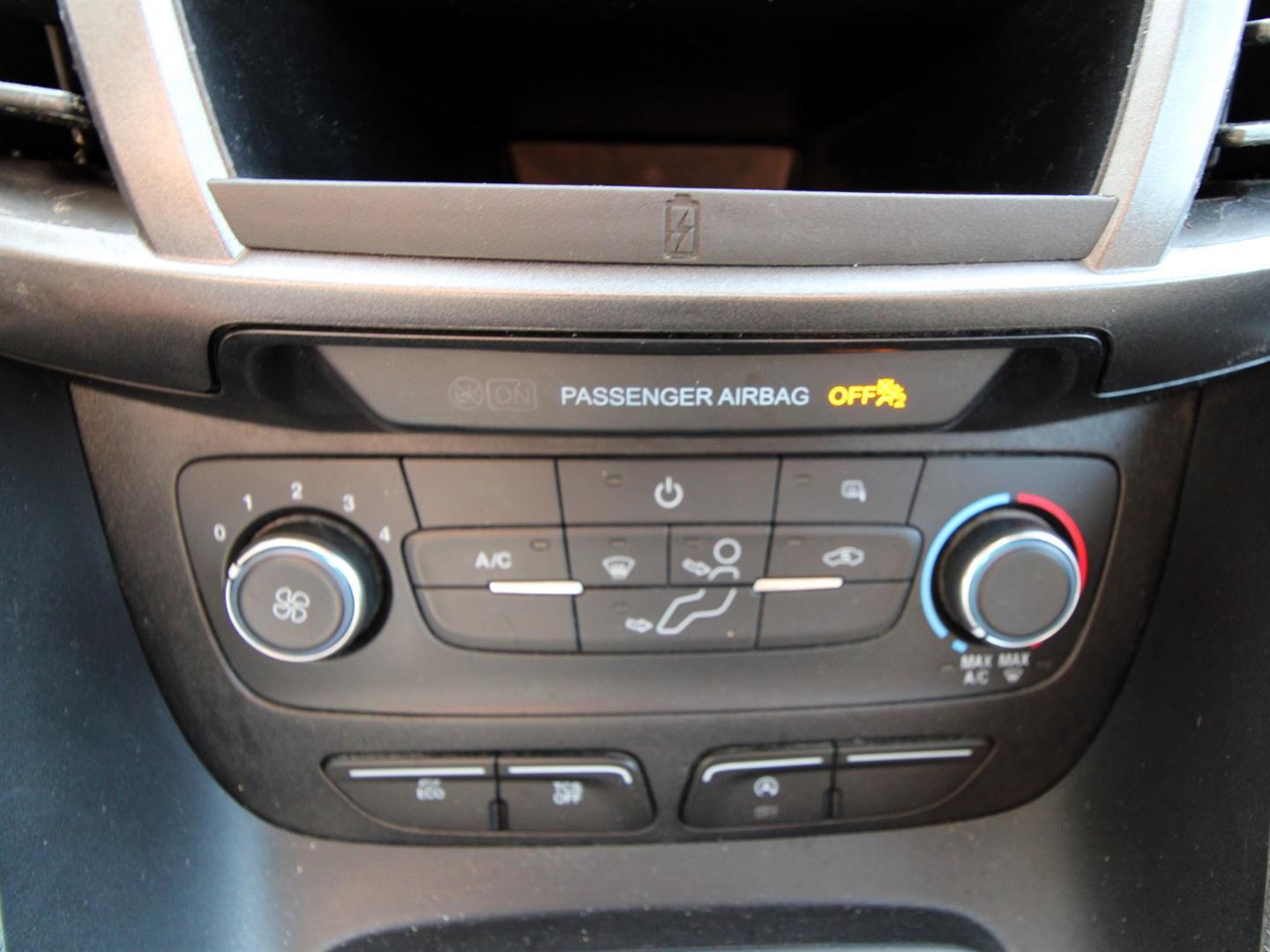 Ford Transit Connect Van 2019 - Thumbnail 16