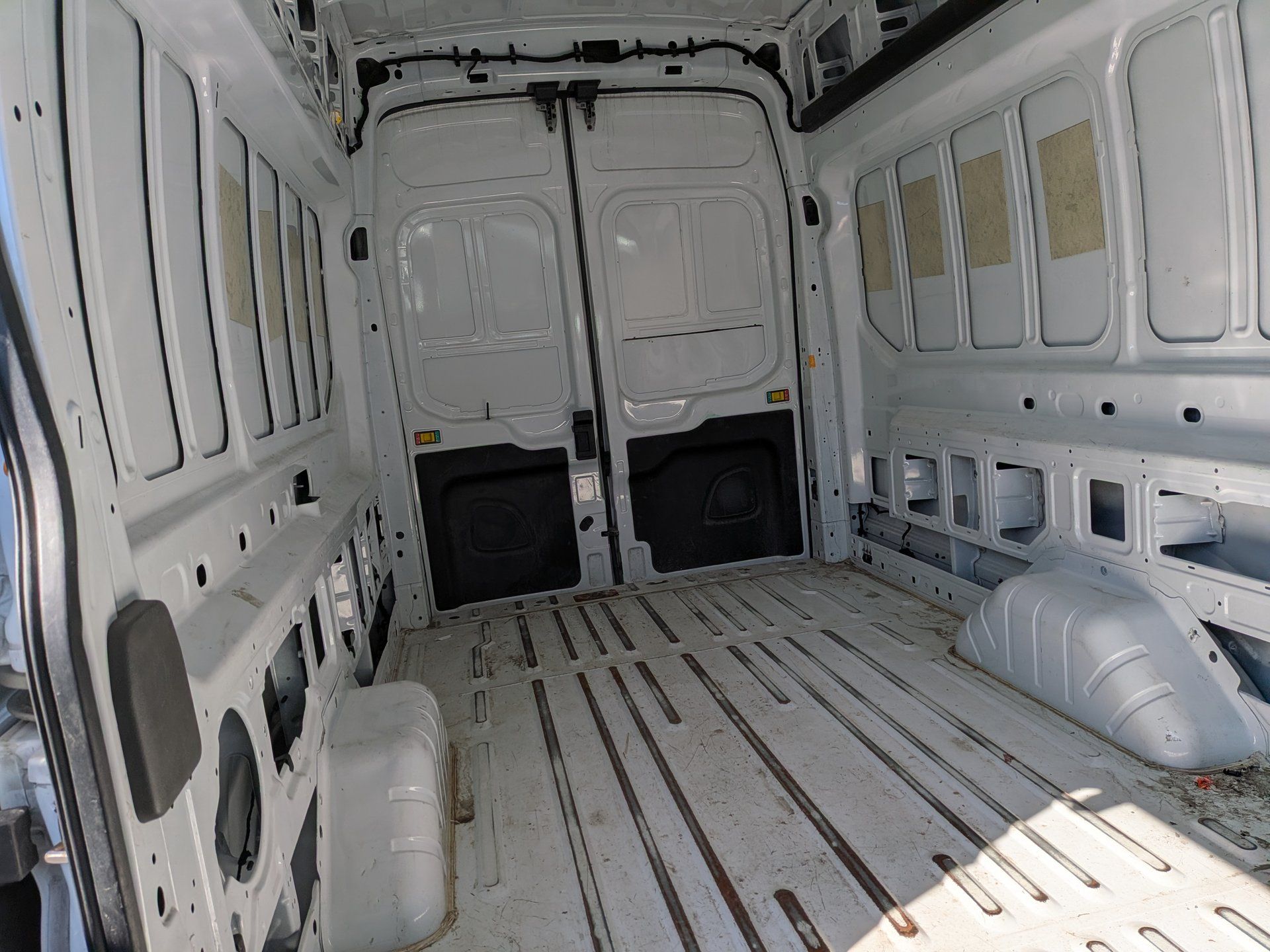 Ford Transit-250 Cargo Van 2021 - Image 3 