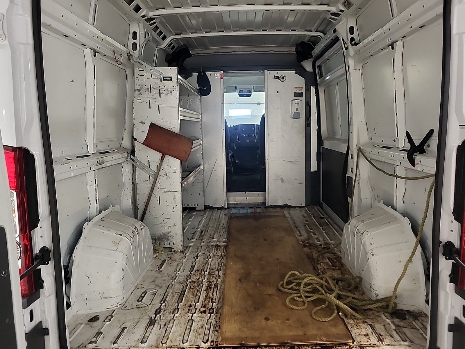 RAM ProMaster 1500 2018 - Image 8