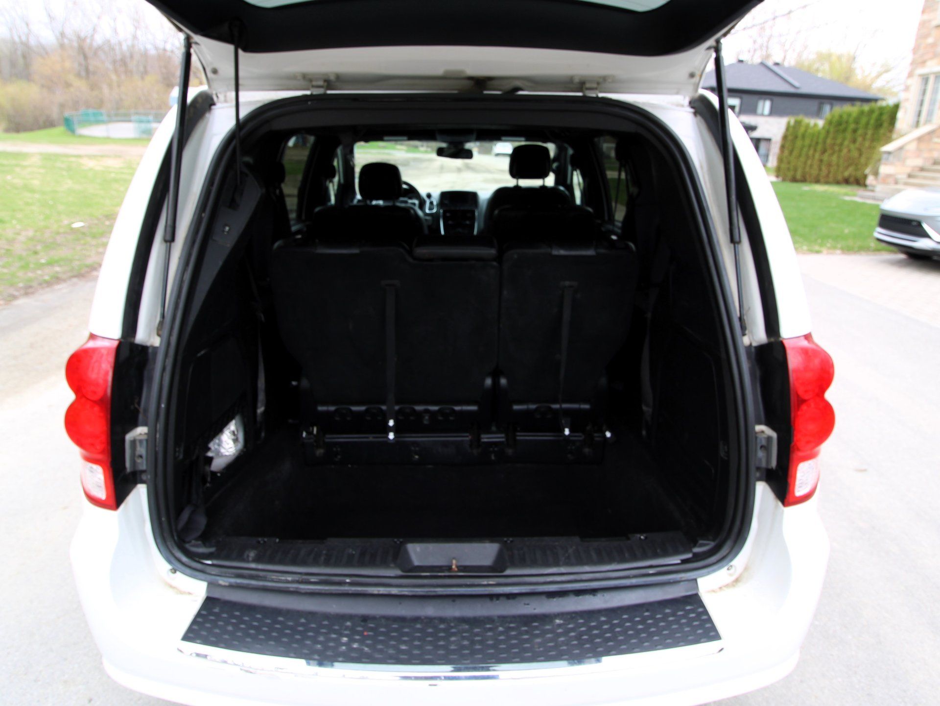 Dodge Grand Caravan 2020 - Image 18