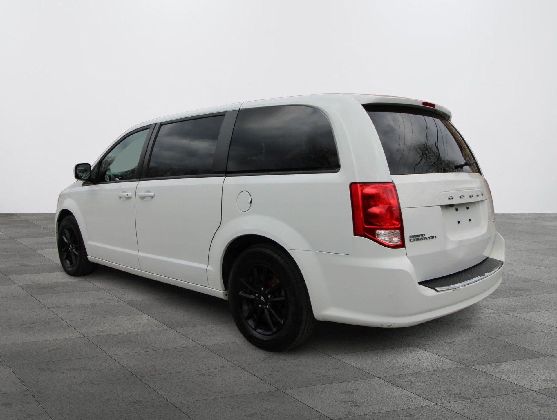 Dodge Grand Caravan 2020 - Image 11