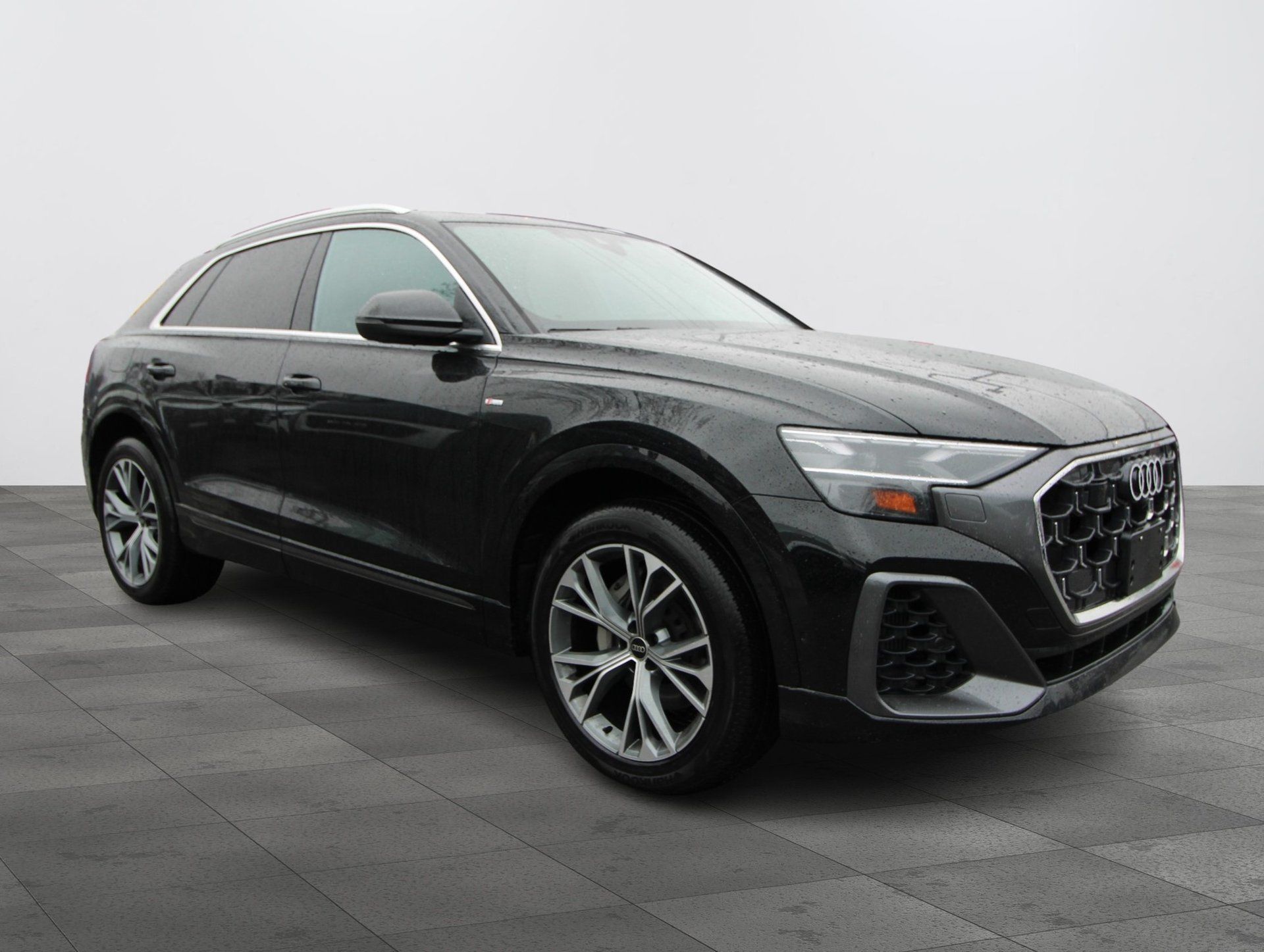 Audi Q8 2025 - Image 4