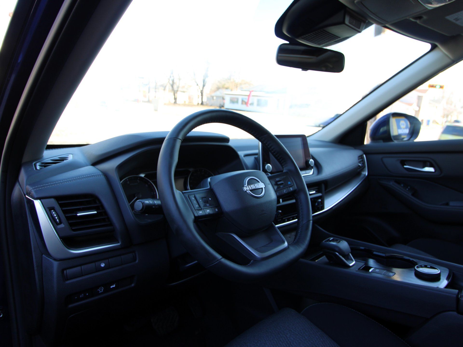 Nissan Rogue 2025 - Image 6