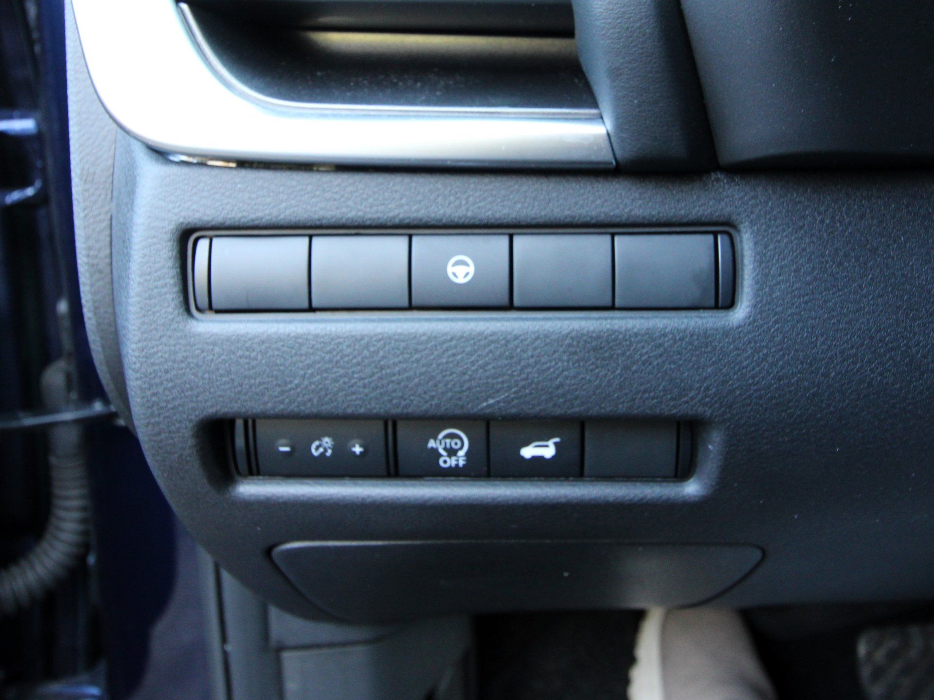 Nissan Rogue 2025 - Image 13