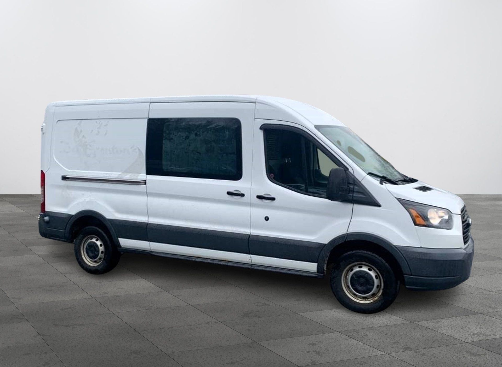 Ford Transit-350 2018 - Image 5