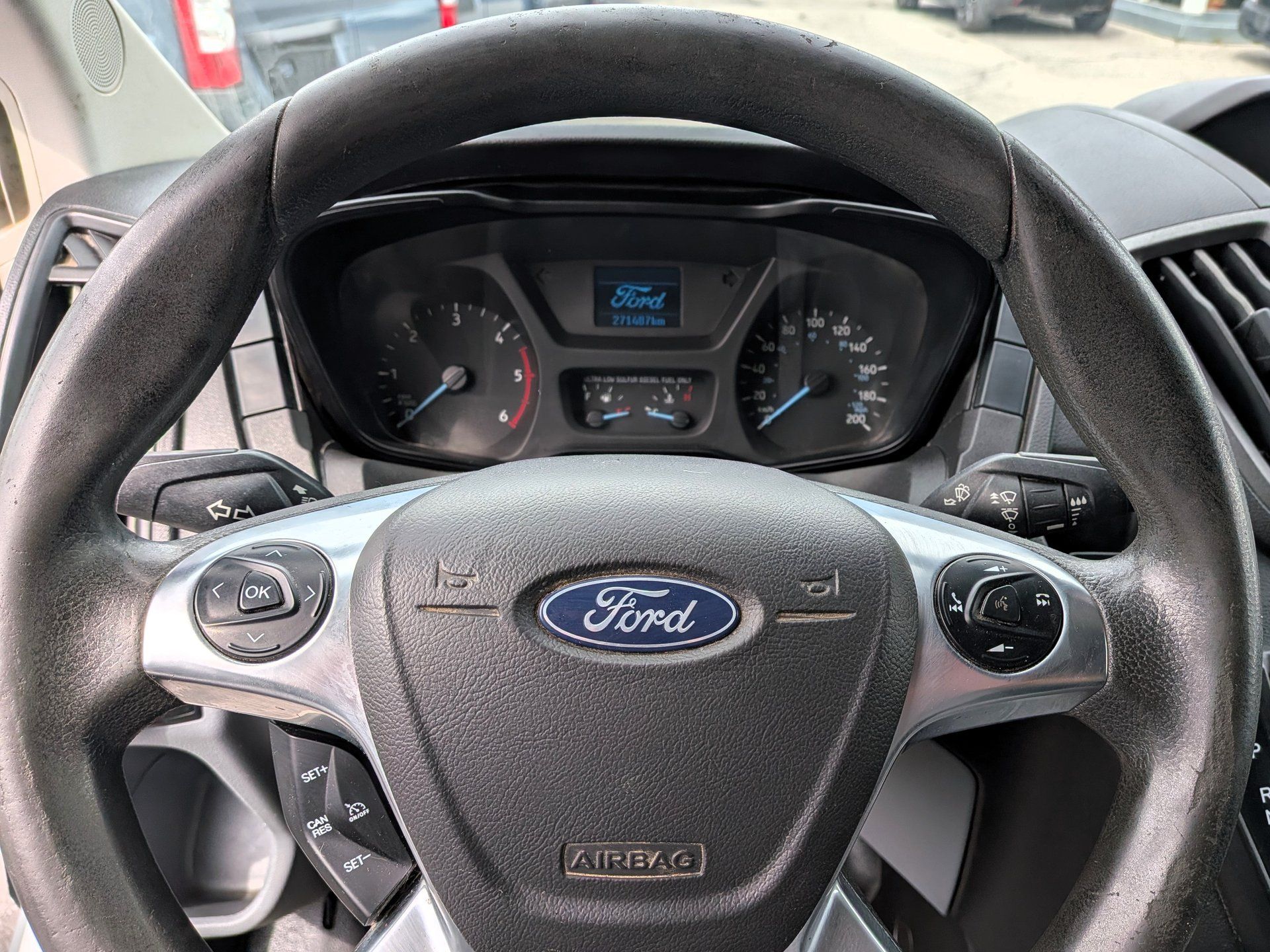 Ford Transit-250 2018 - Image 3 