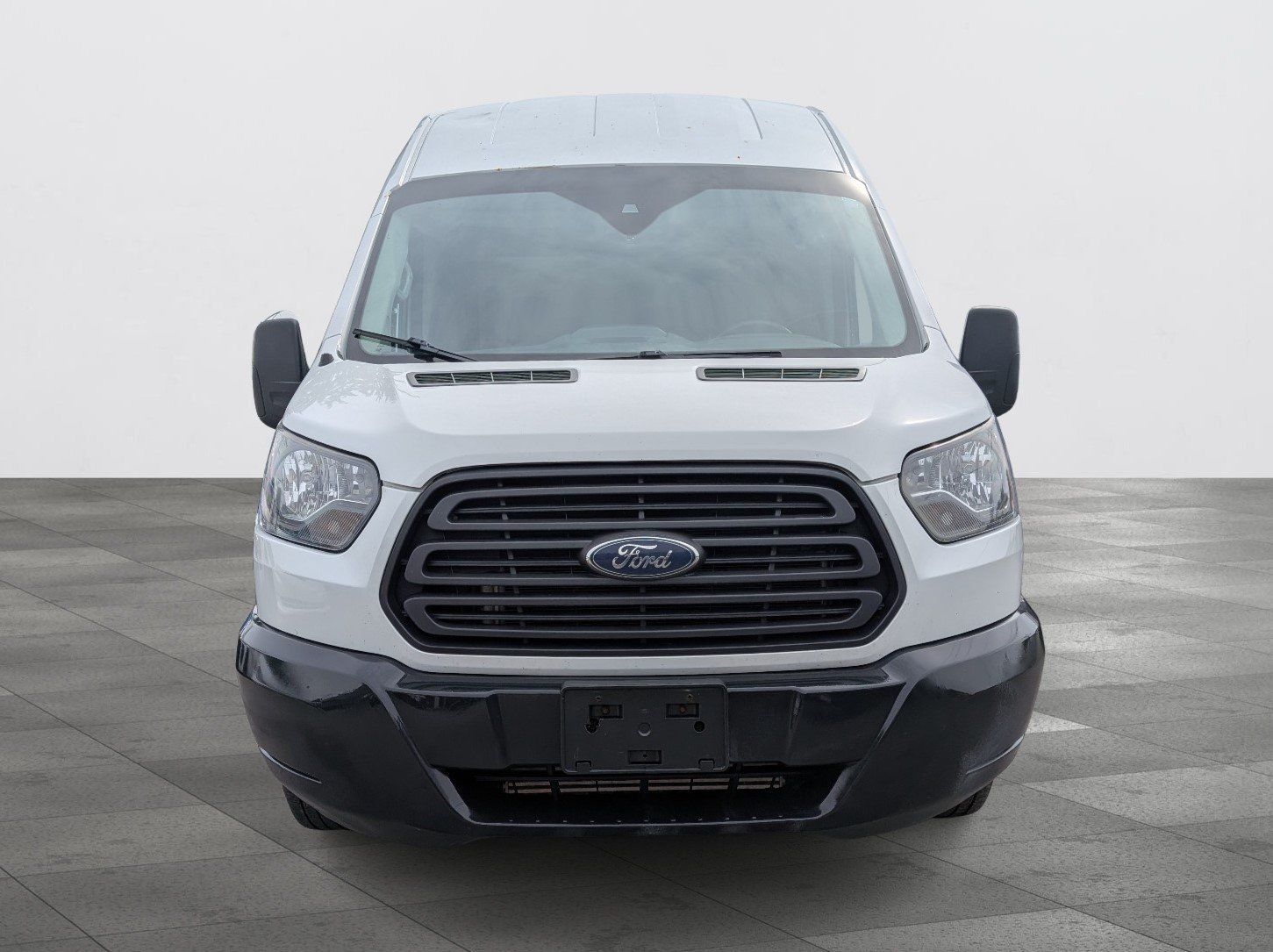Ford Transit-250 2018 - Image 13 