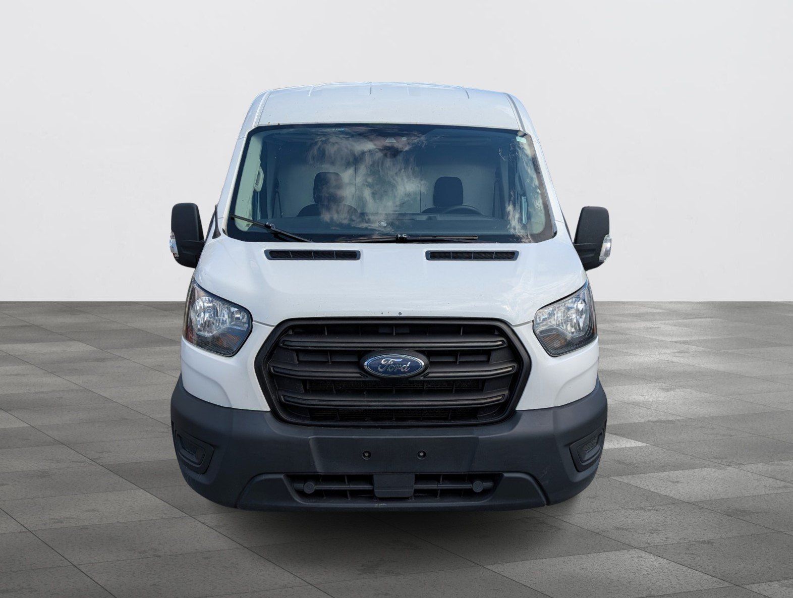 Ford Transit-250 Cargo 2020 - Image 15 