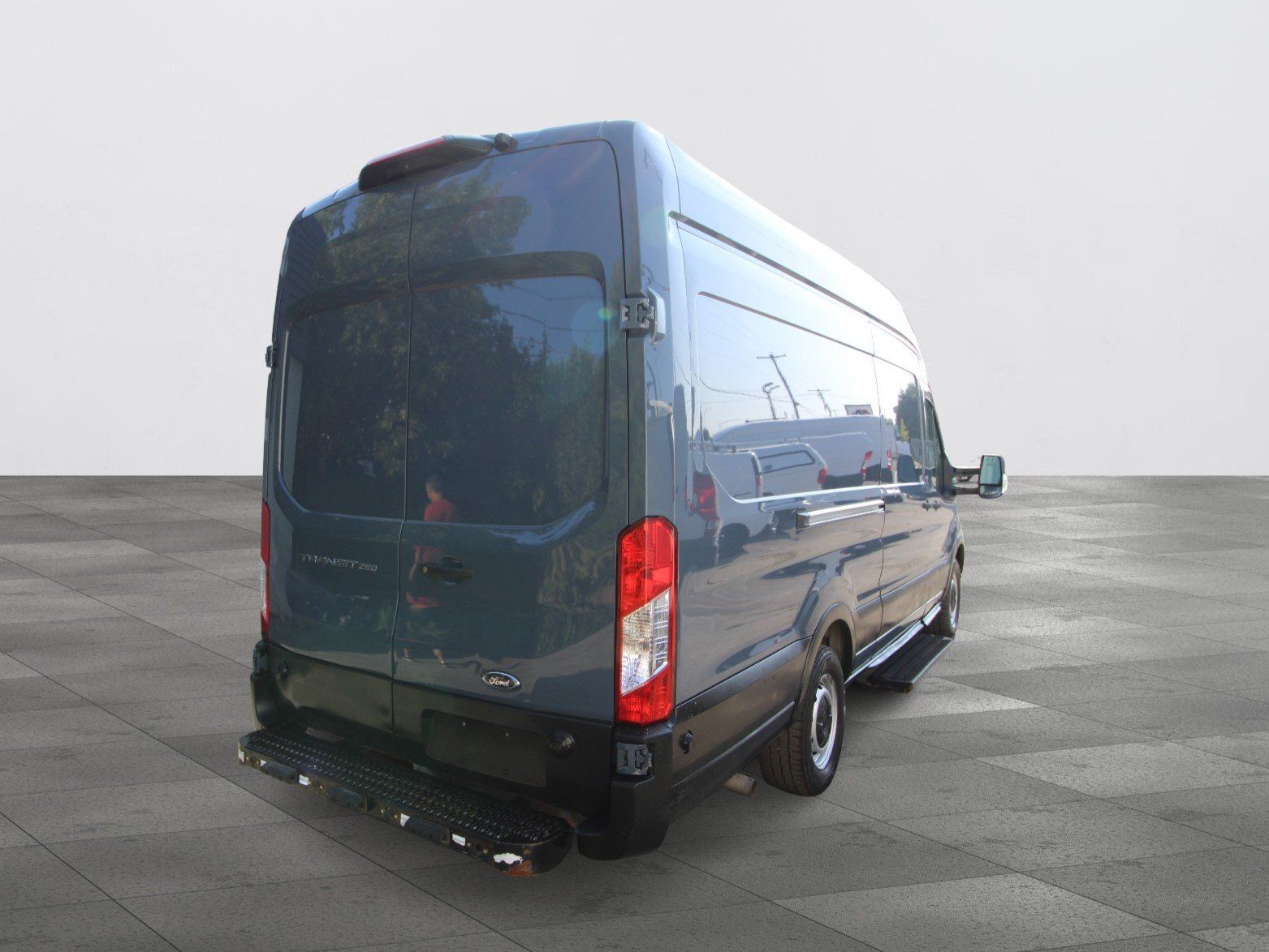 Ford Transit Cargo Van 2021 - Image 9