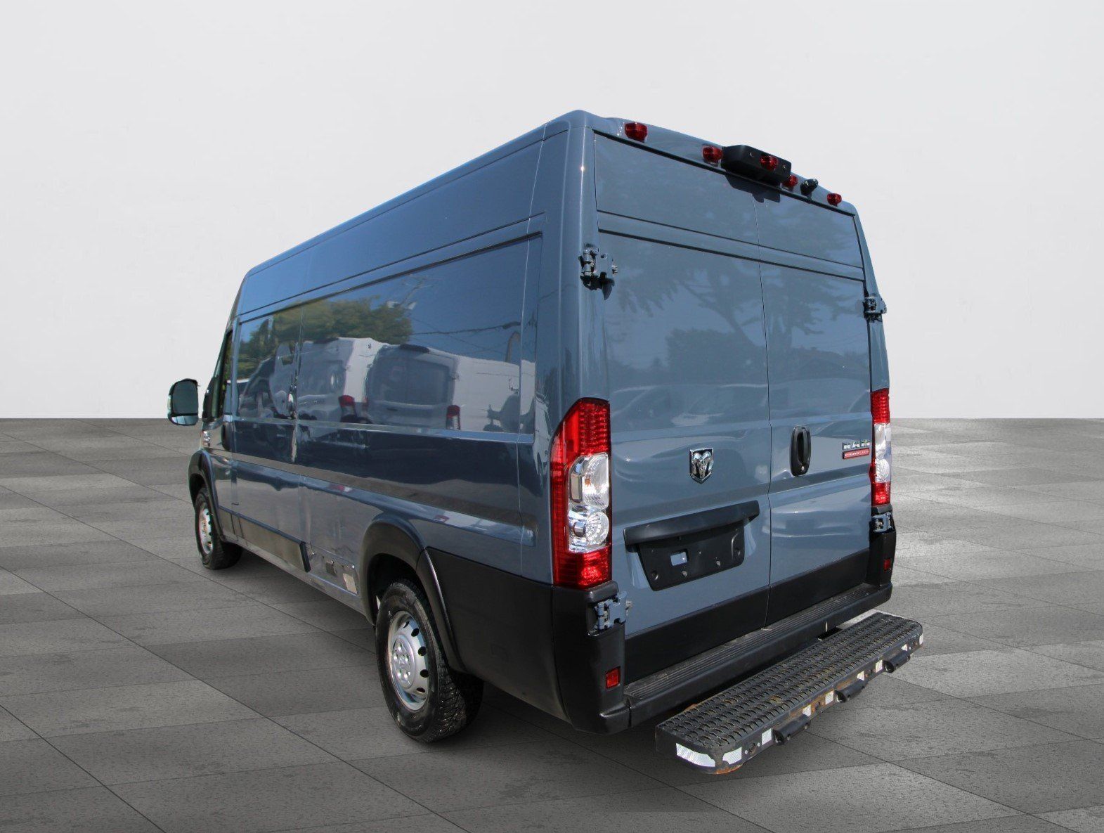 RAM ProMaster Cargo Van 2021 - Image 12