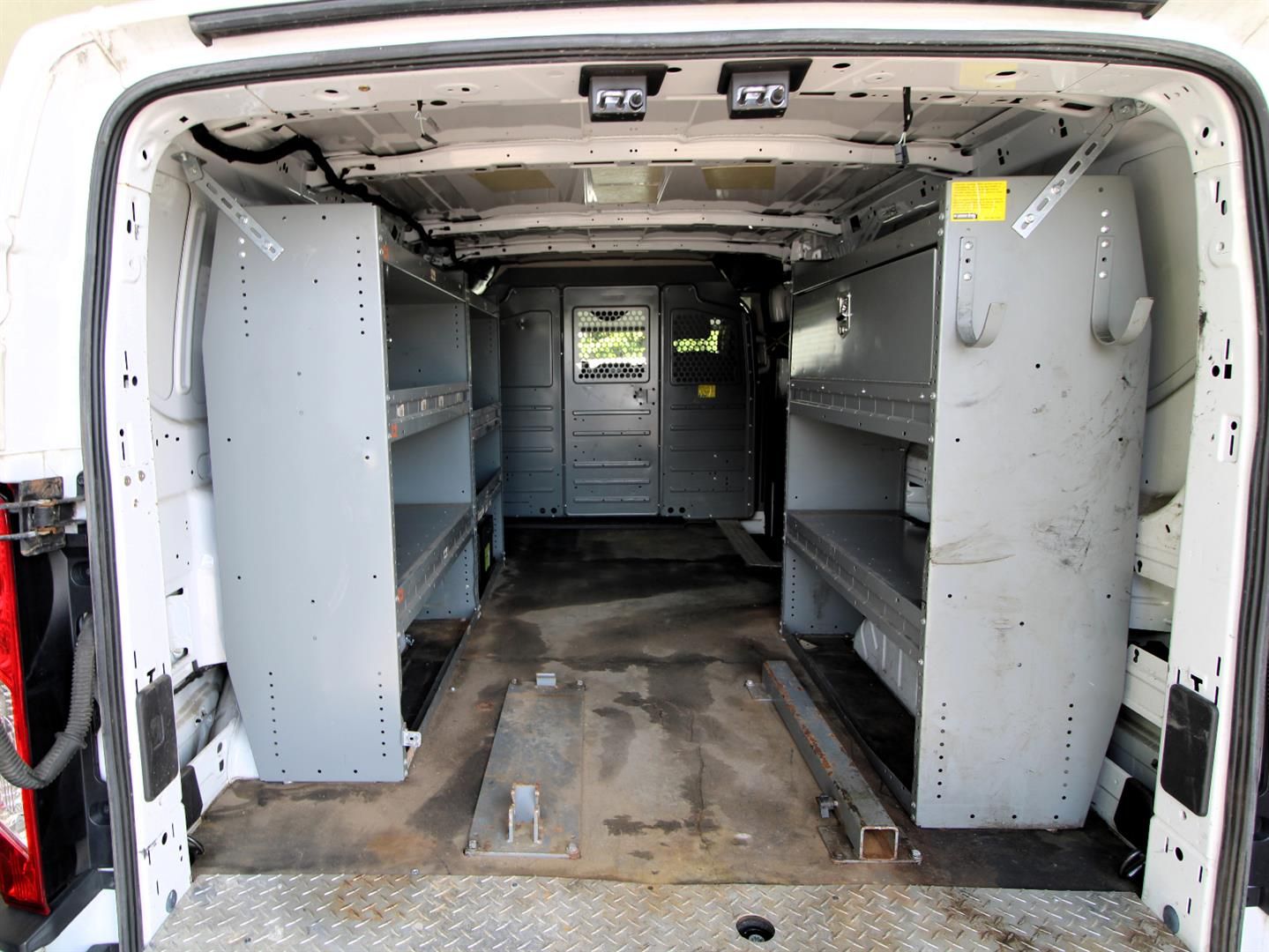 Ford Transit Van 2018 - Image 17 