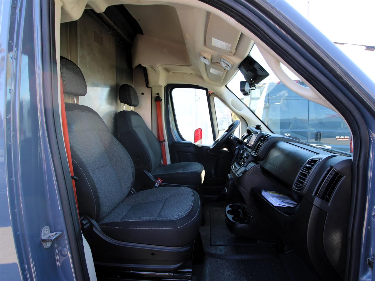 RAM ProMaster Cargo Van 2022 - Image 15