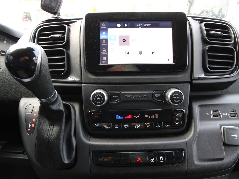 RAM ProMaster Cargo Van 2022 - Image 3