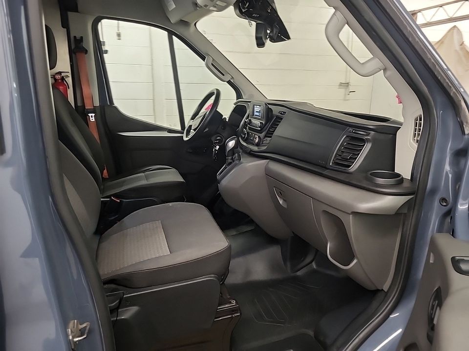Ford Transit-250 Cargo Van 2021 - Image 5