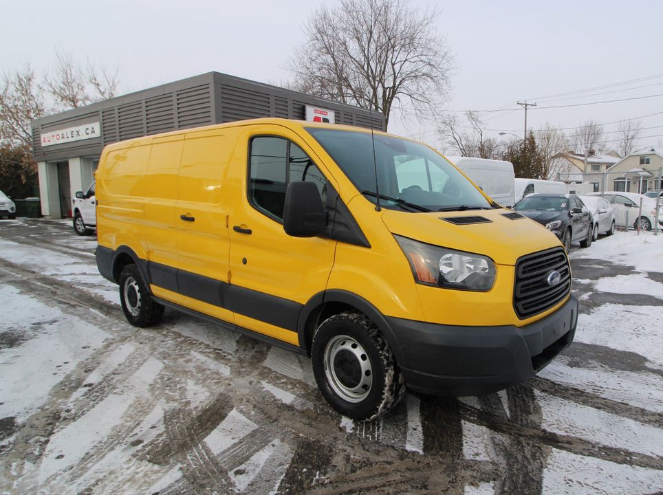 Ford Transit-150 2017 - Image 1