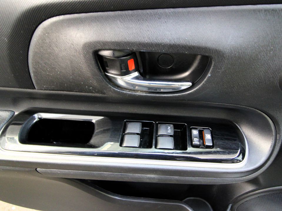 Toyota Prius c 2017 - Image 10