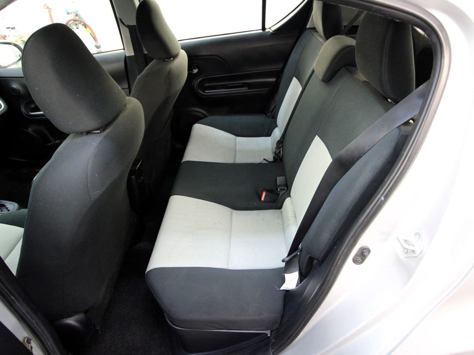 Toyota Prius c 2017 - Image 16