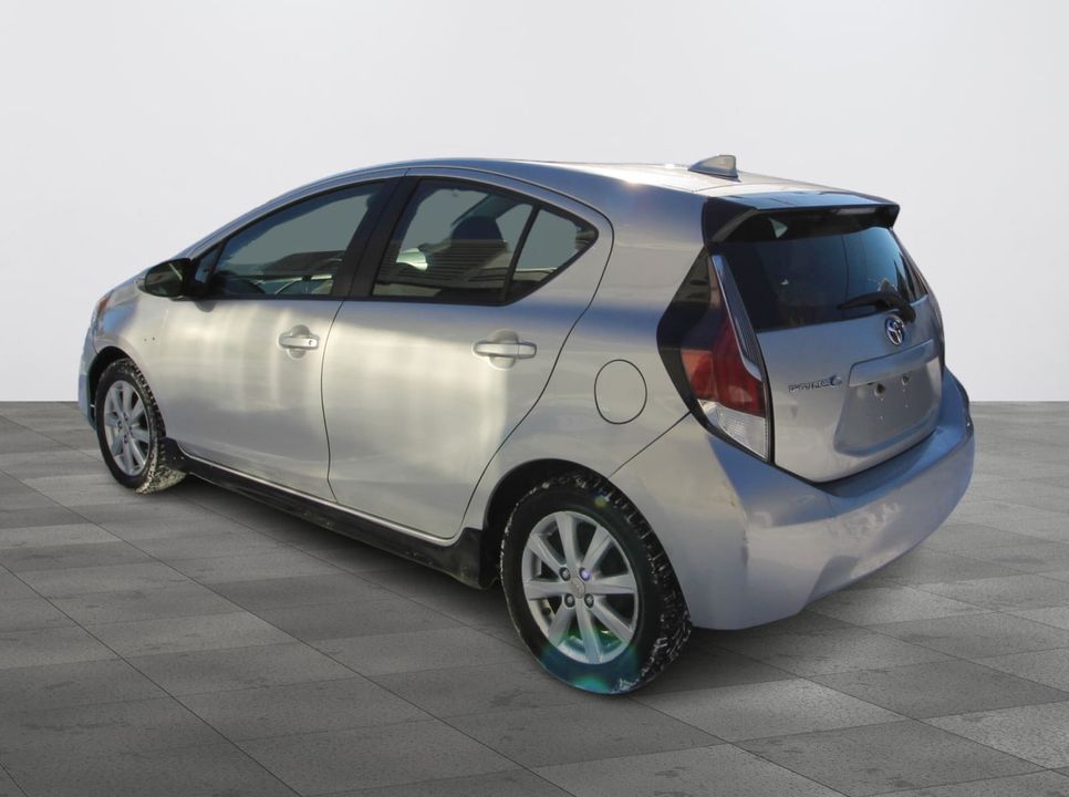 Toyota Prius c 2017 - Image 11