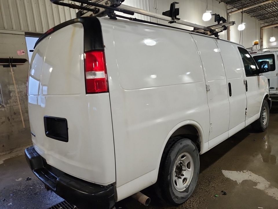 Chevrolet Express 3500 2018 - Image 5