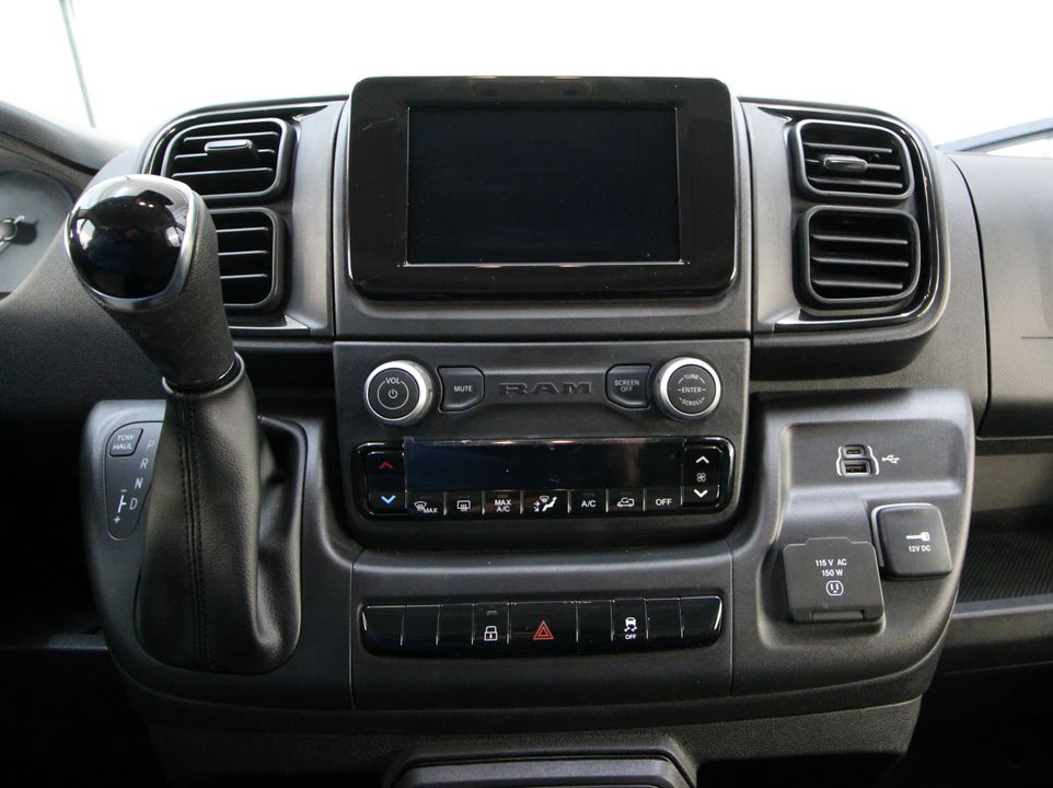 Ram ProMaster 1500 2025 - Image 8