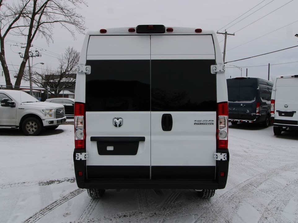 Ram ProMaster 1500 2025 - Image 17