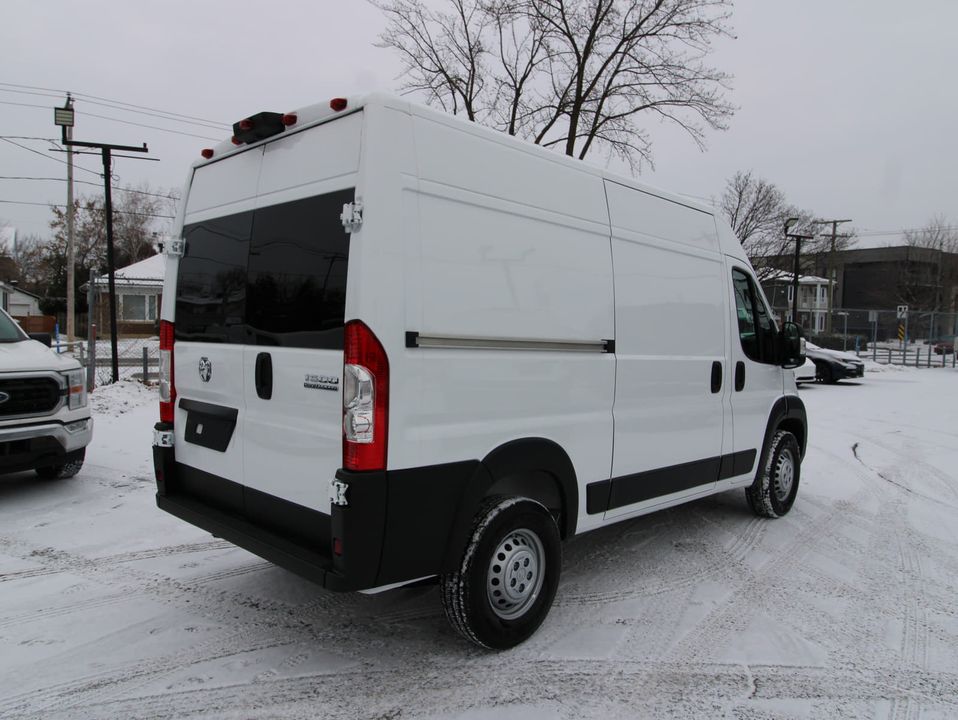Ram ProMaster 1500 2025 - Image 9