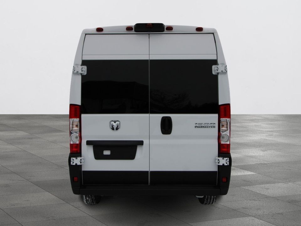 RAM ProMaster 1500 2025 - Image 17