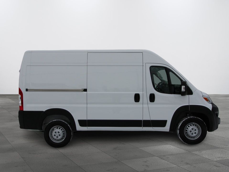 RAM ProMaster 1500 2025 - Image 5