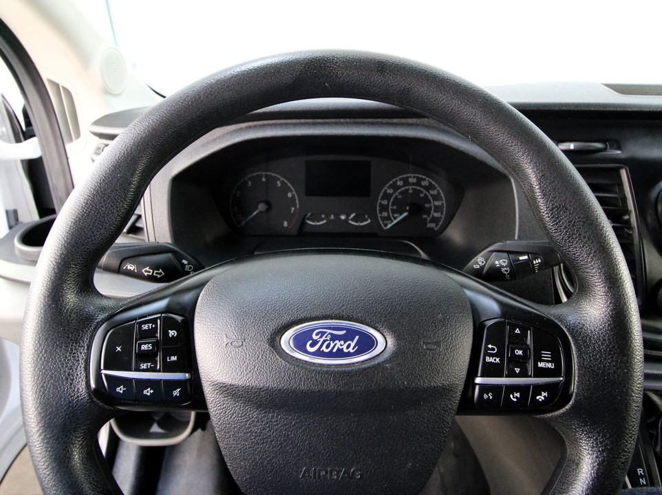 Ford Transit-250 Cargo Van 2023 - Image 8