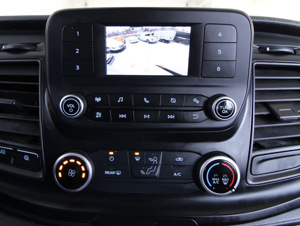 Ford Transit-250 Cargo Van 2023 - Image 2