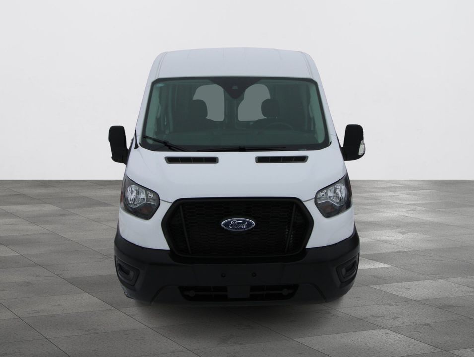 Ford Transit-250 Cargo Van 2023 - Image 14